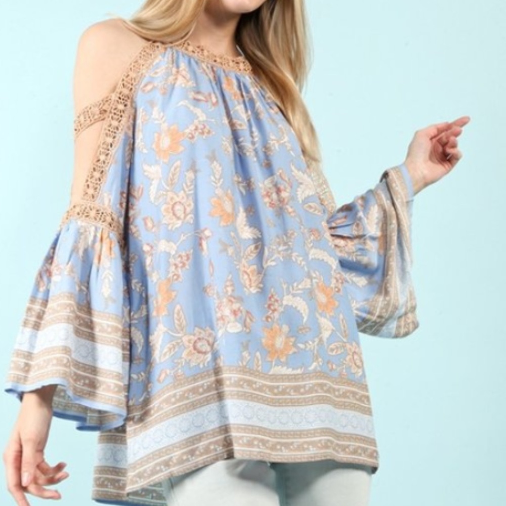 Pullover Top with Trim Detail at Neckline and Arm